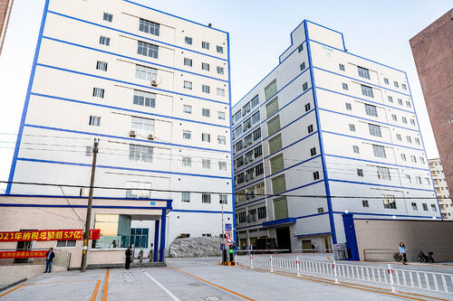 Últimas notícias da empresa sobre Como as estações de carregamento de veículos elétricos móveis estão mudando a assistência na estrada